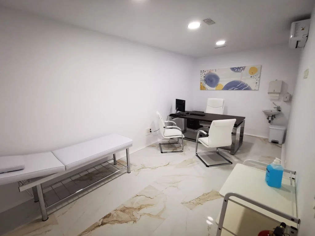 Clinica_martinez_campos_oficina_estudio_zoko