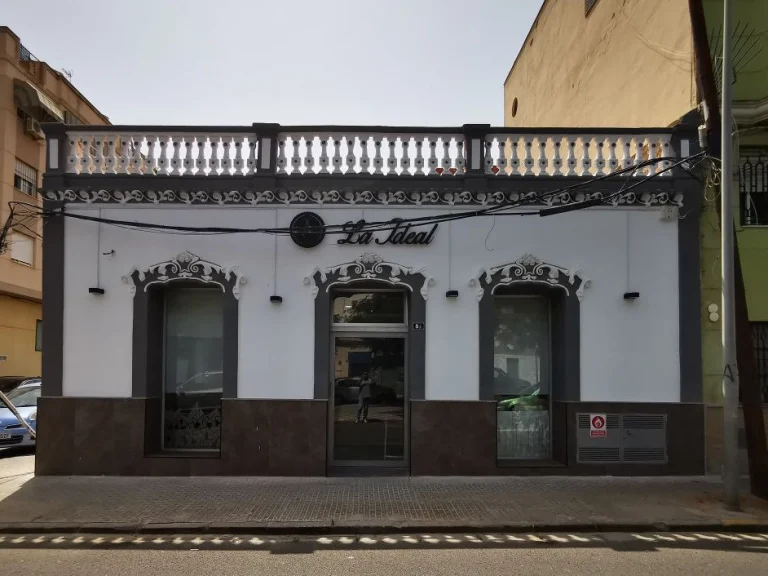 Fachada_la_Ideal_1